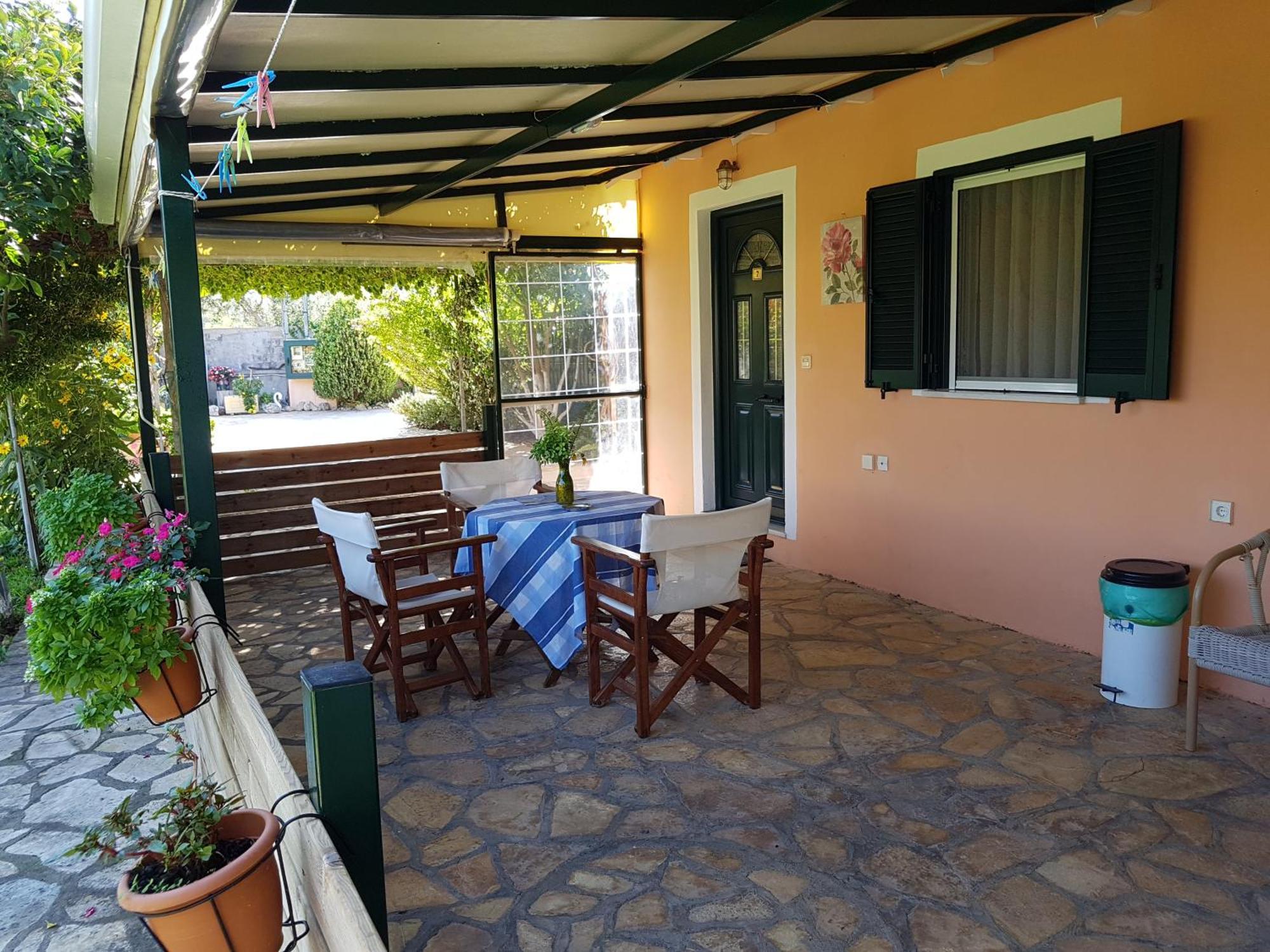 Evaggelia Studios Frinion Номер фото